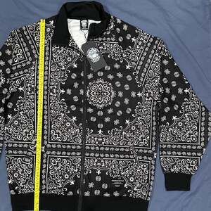 Crooks & Castles Bandana Print Track Jacket
XXL